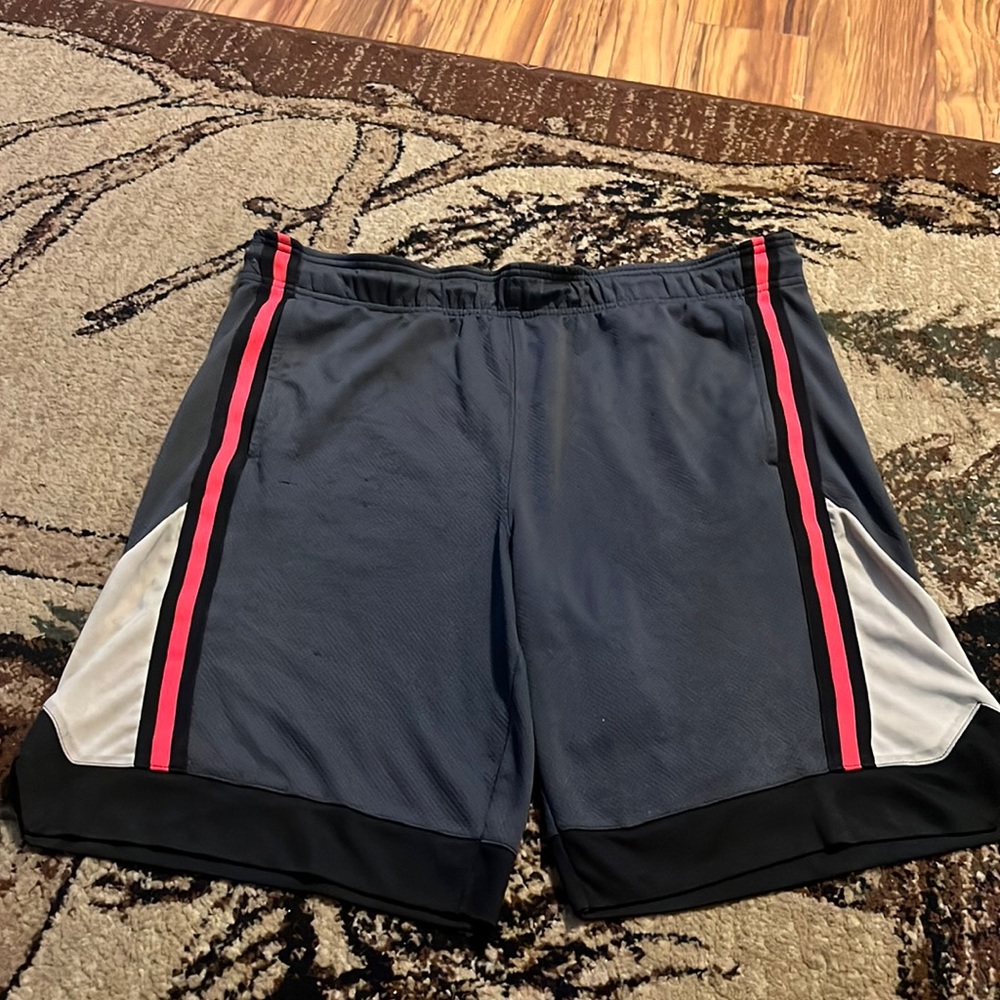Men’s size Small Basketball Shorts